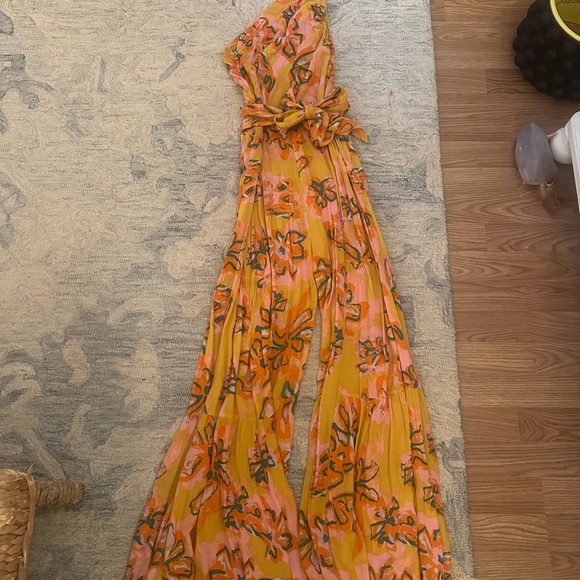 Free people Thea jumpsuit size medium - Picture 4 of 7